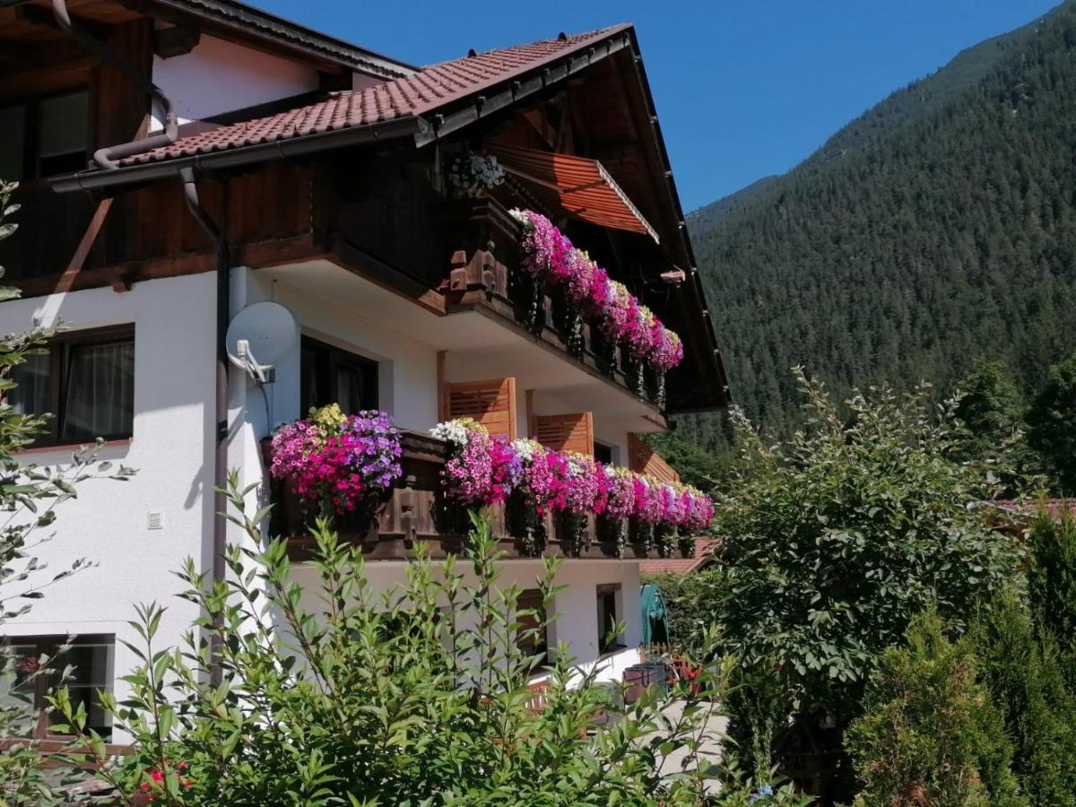 ホテル Haus Kohlberghof ビヒルバッハ エクステリア 写真
